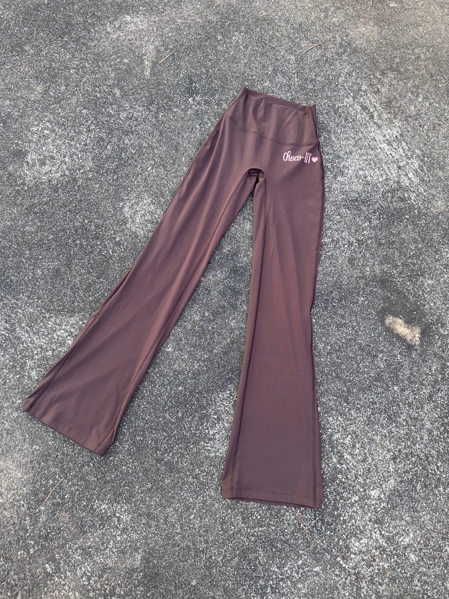 The Choco- Lit Everyday Contour Flare Pants
